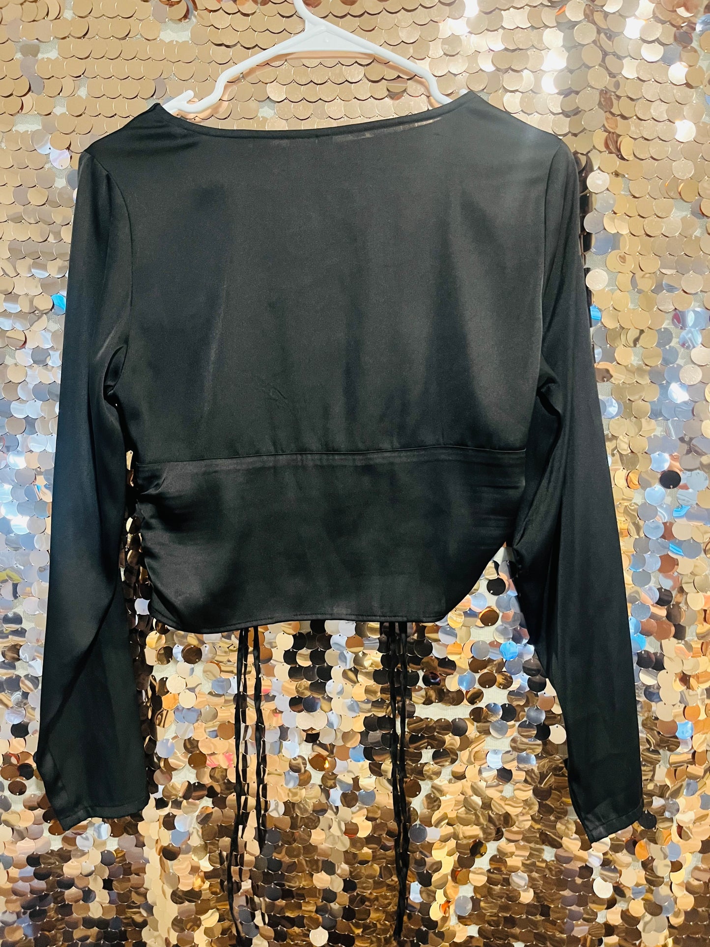 Divided crop black top