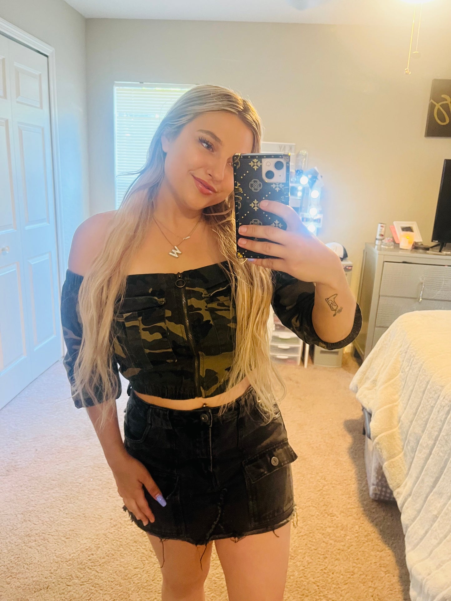 Army crop top