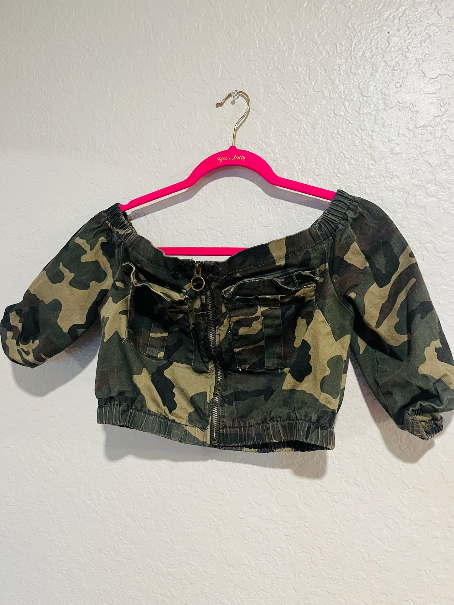 Army crop top