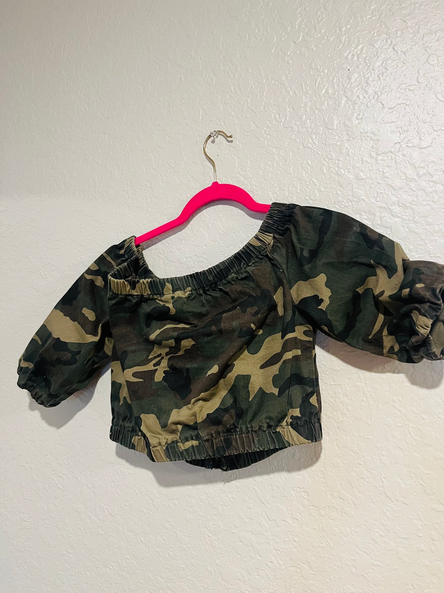 Army crop top