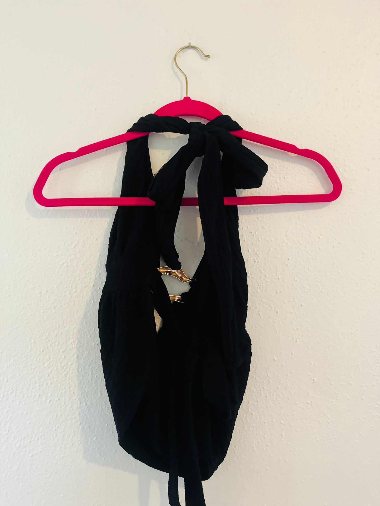 Black halter tank top