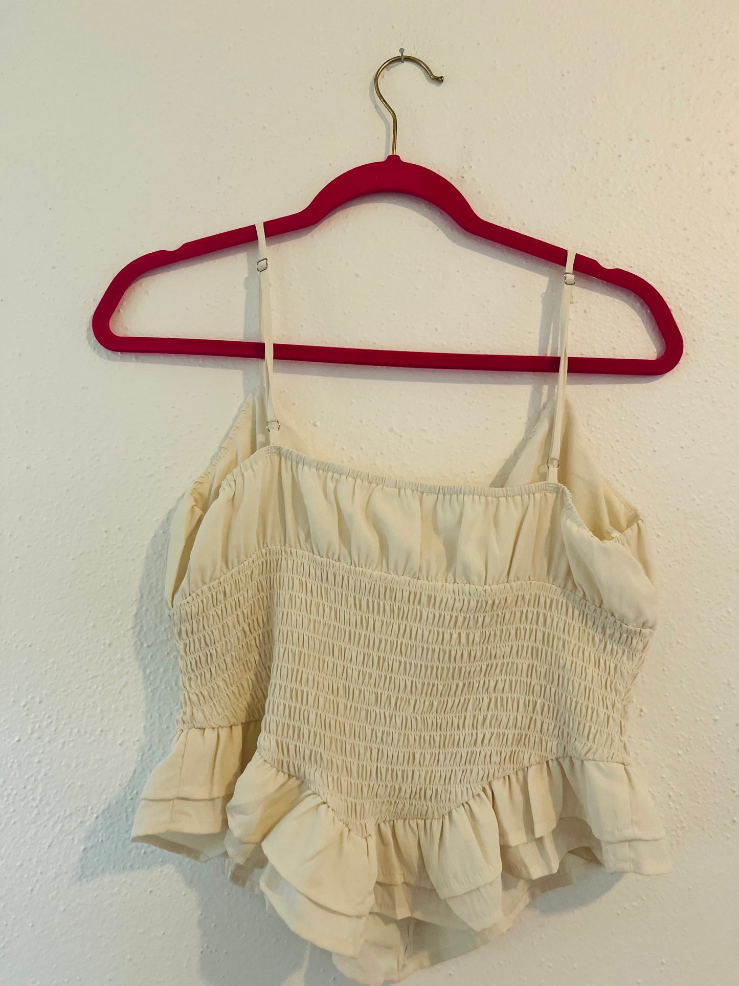 One clothing tank top