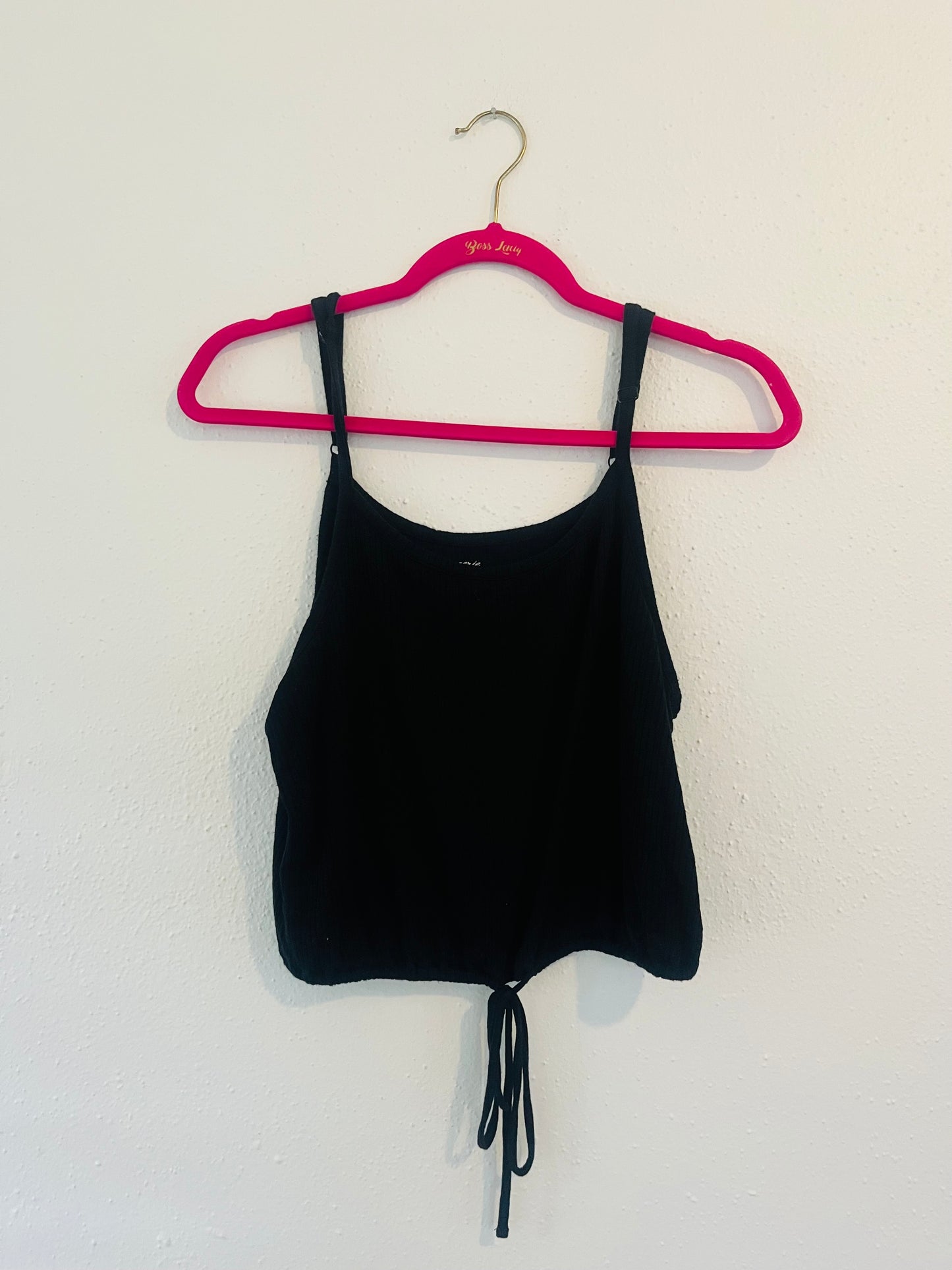 Arie black tank top