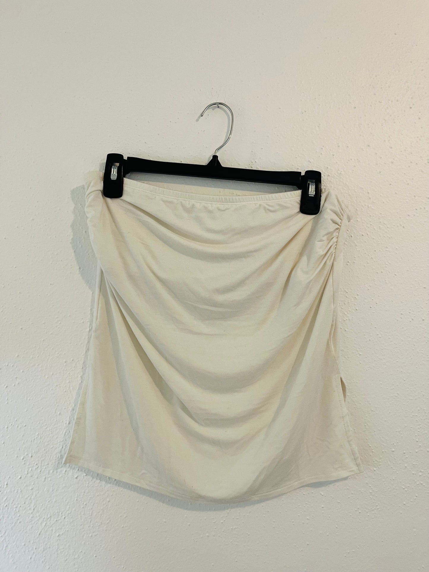 Antistar white tube top