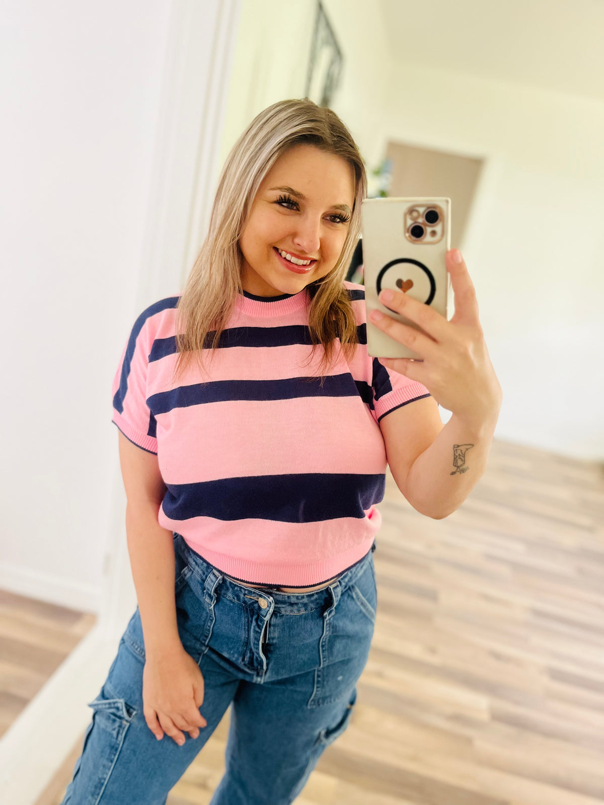 Sweater cropped short sleeve top