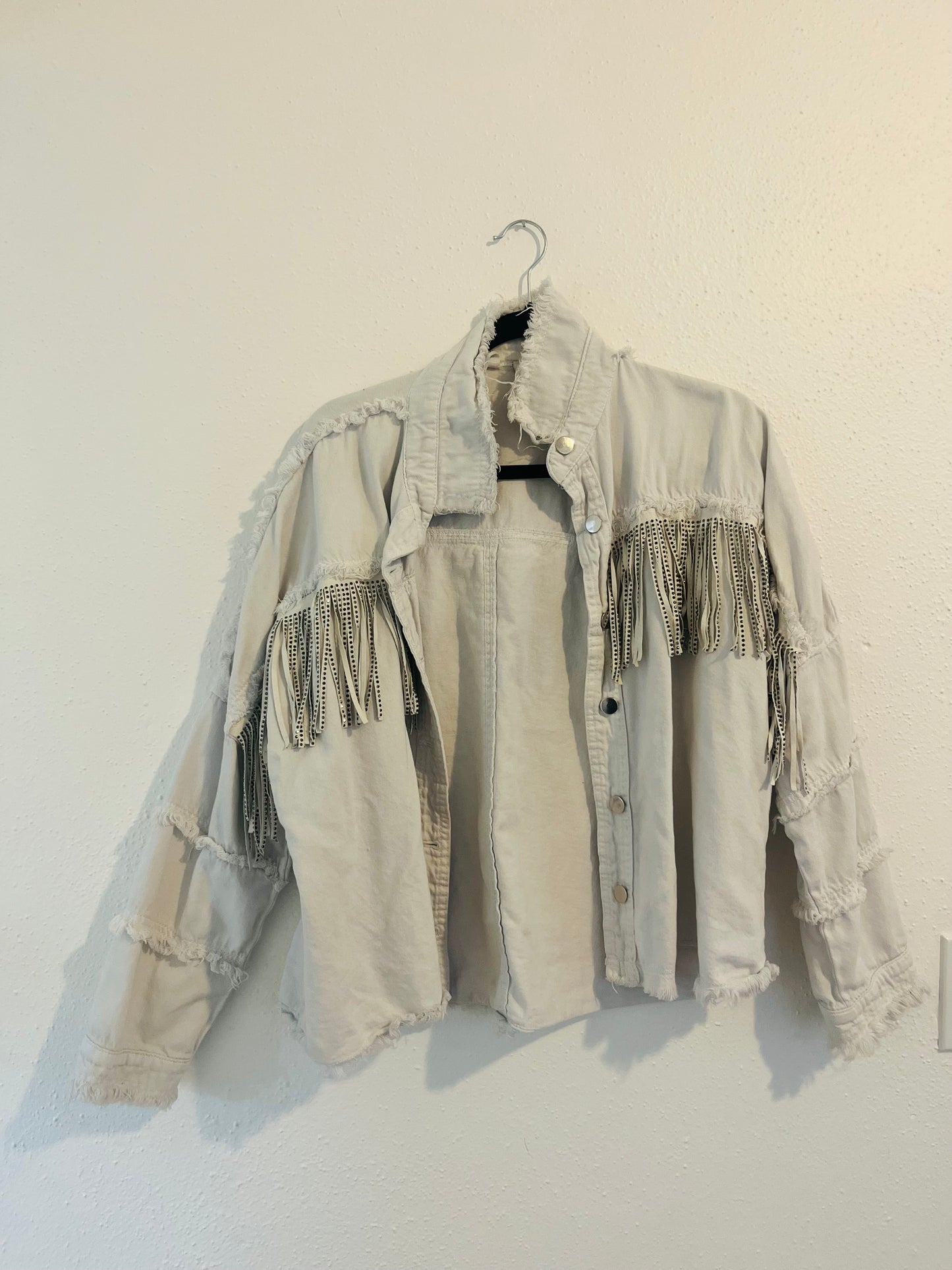 Fringe denim white jacket