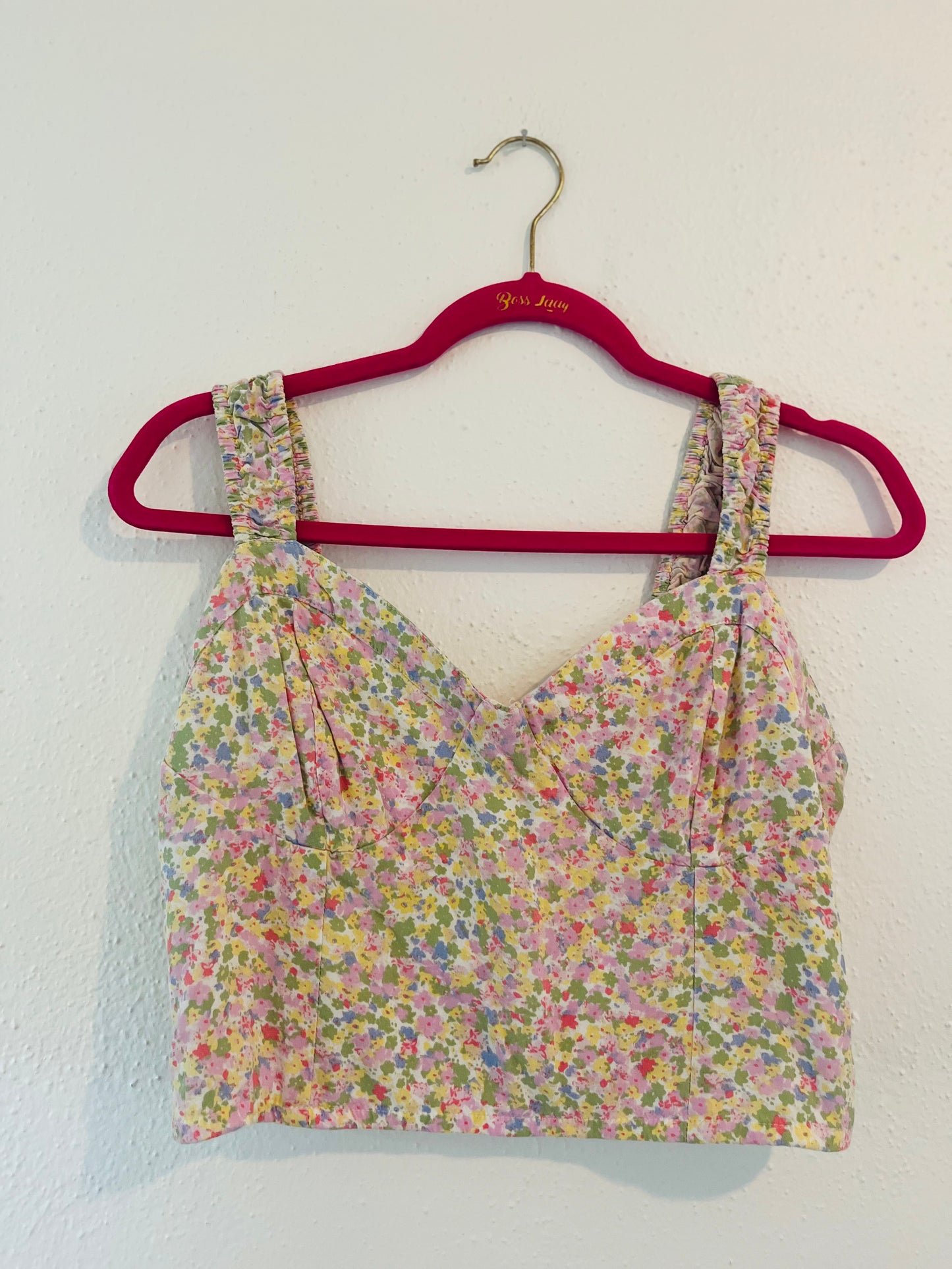 Just the girl floral crop tank top