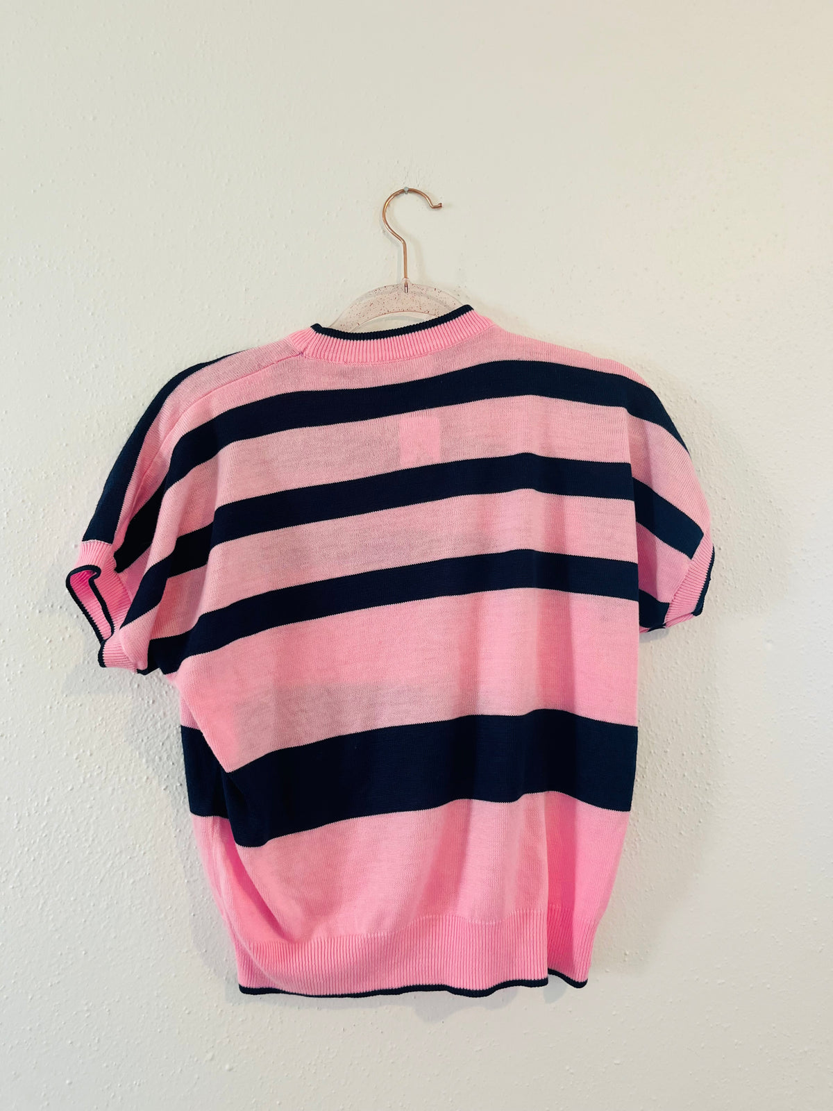 Sweater cropped short sleeve top