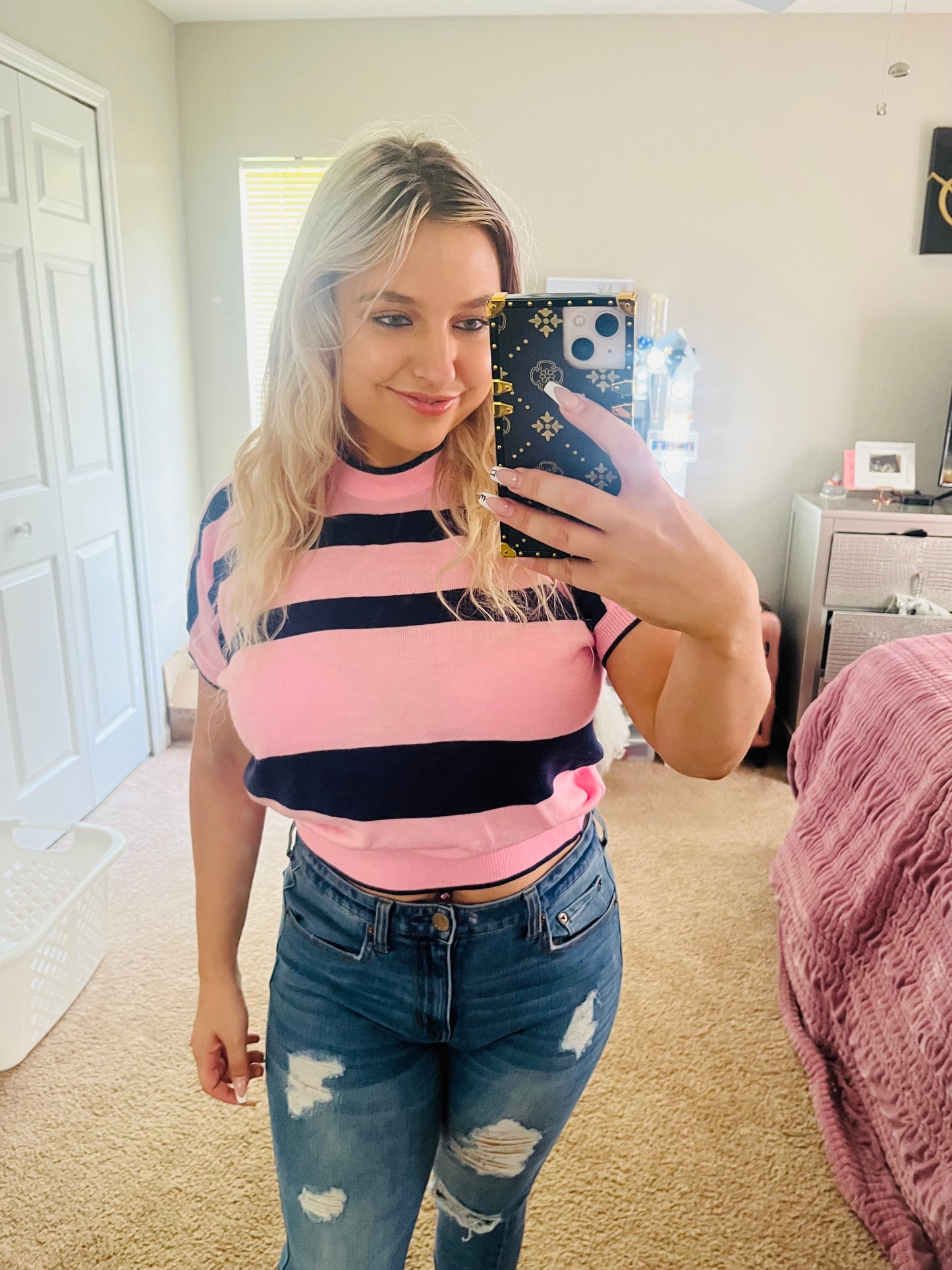 Sweater cropped short sleeve top