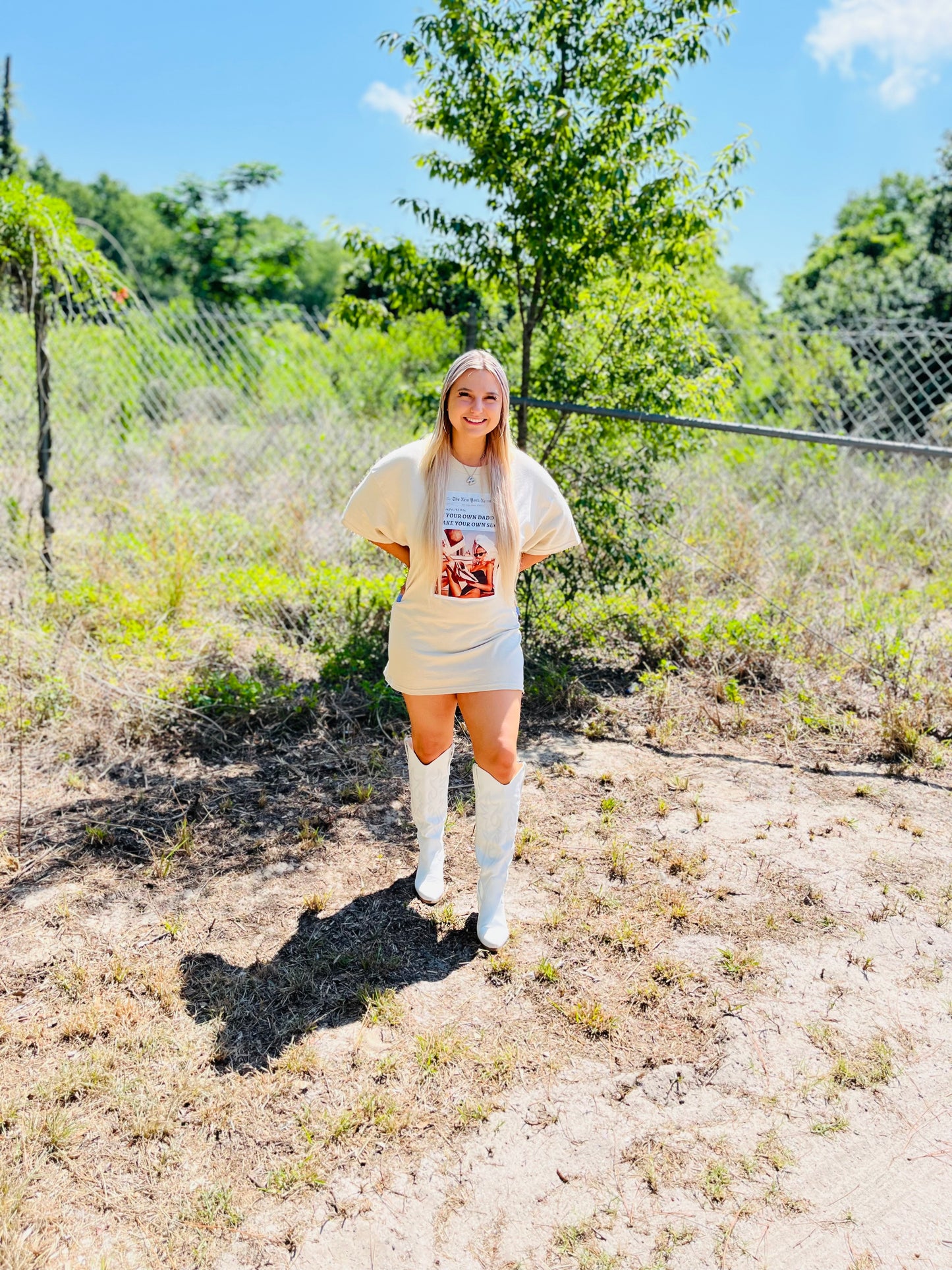 Be your own daddy graphic tee